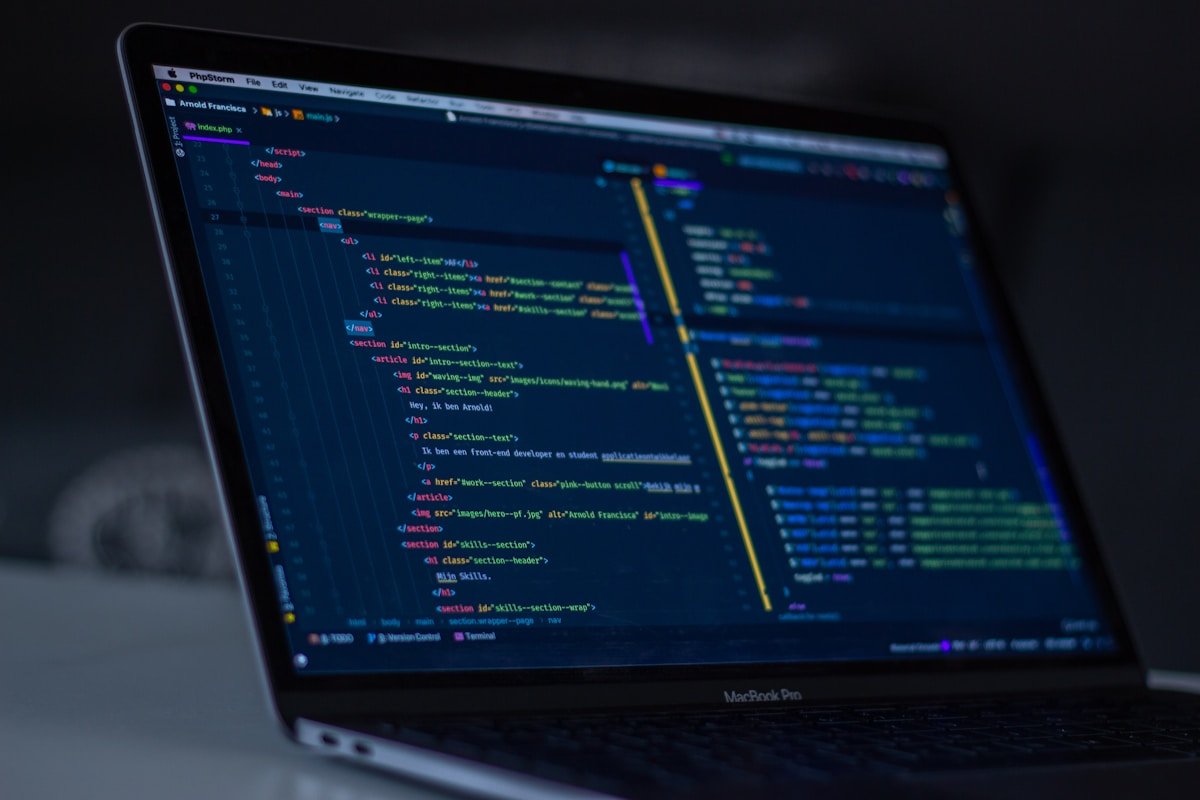 Cloud software engineering, distributed systems and infrastructure